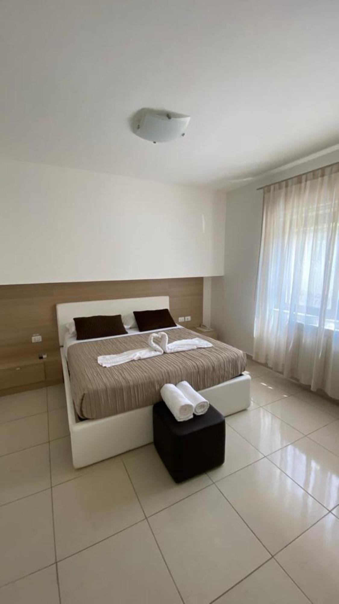 San Michele Apartments&Rooms Catanzaro Exterior photo